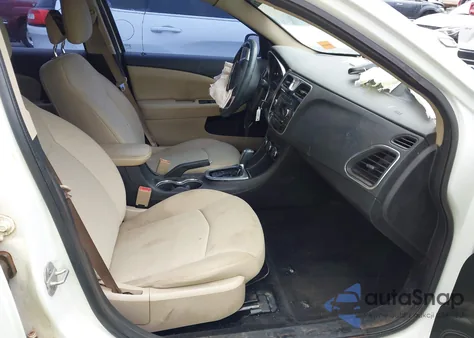 2012 Chrysler 200 Touring из США, поврежденный, VIN 1C3CCBBB4CN201104